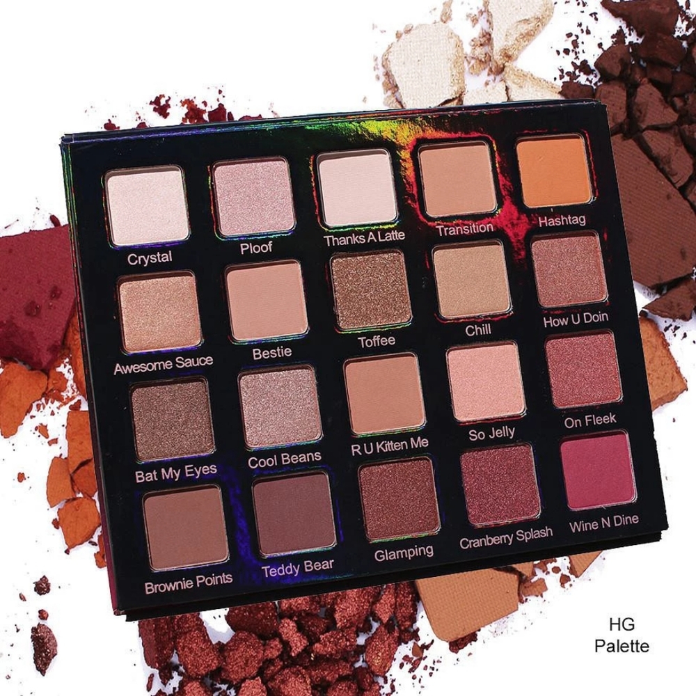 Violet Voss HG palette